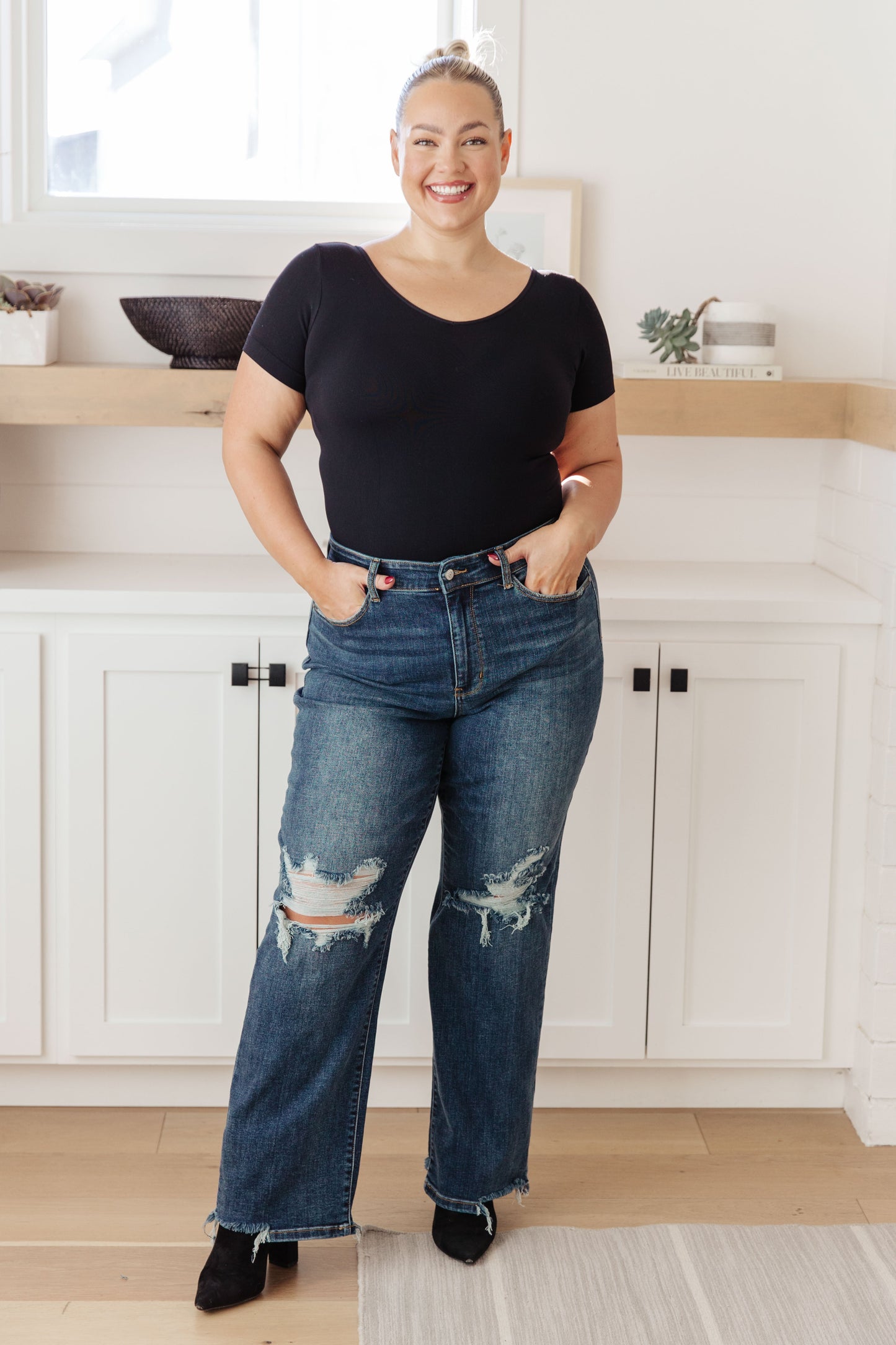 Judy Blue Throw It Back High Rise 90's Straight Leg Jeans