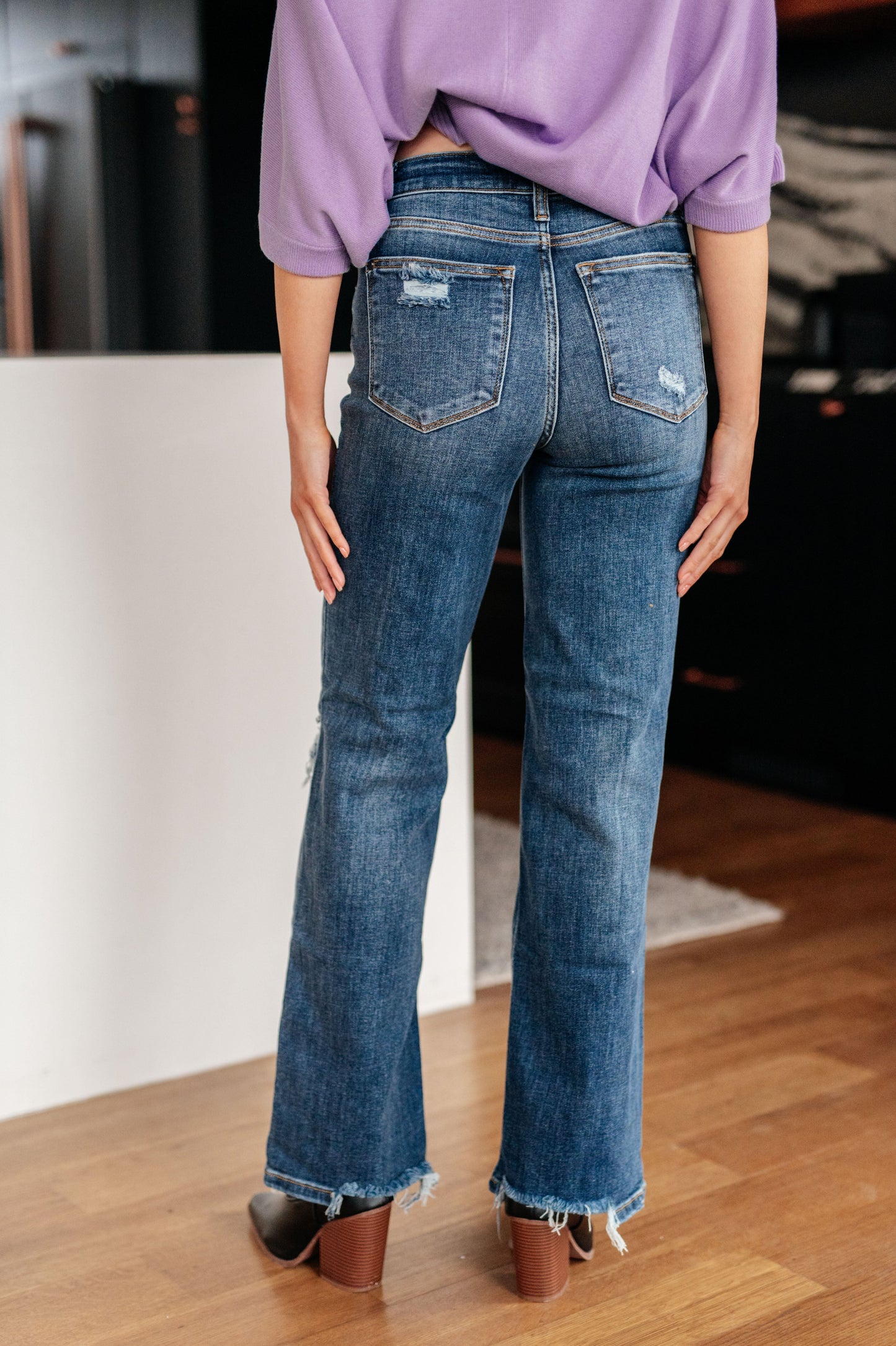 Judy Blue Throw It Back High Rise 90's Straight Leg Jeans   