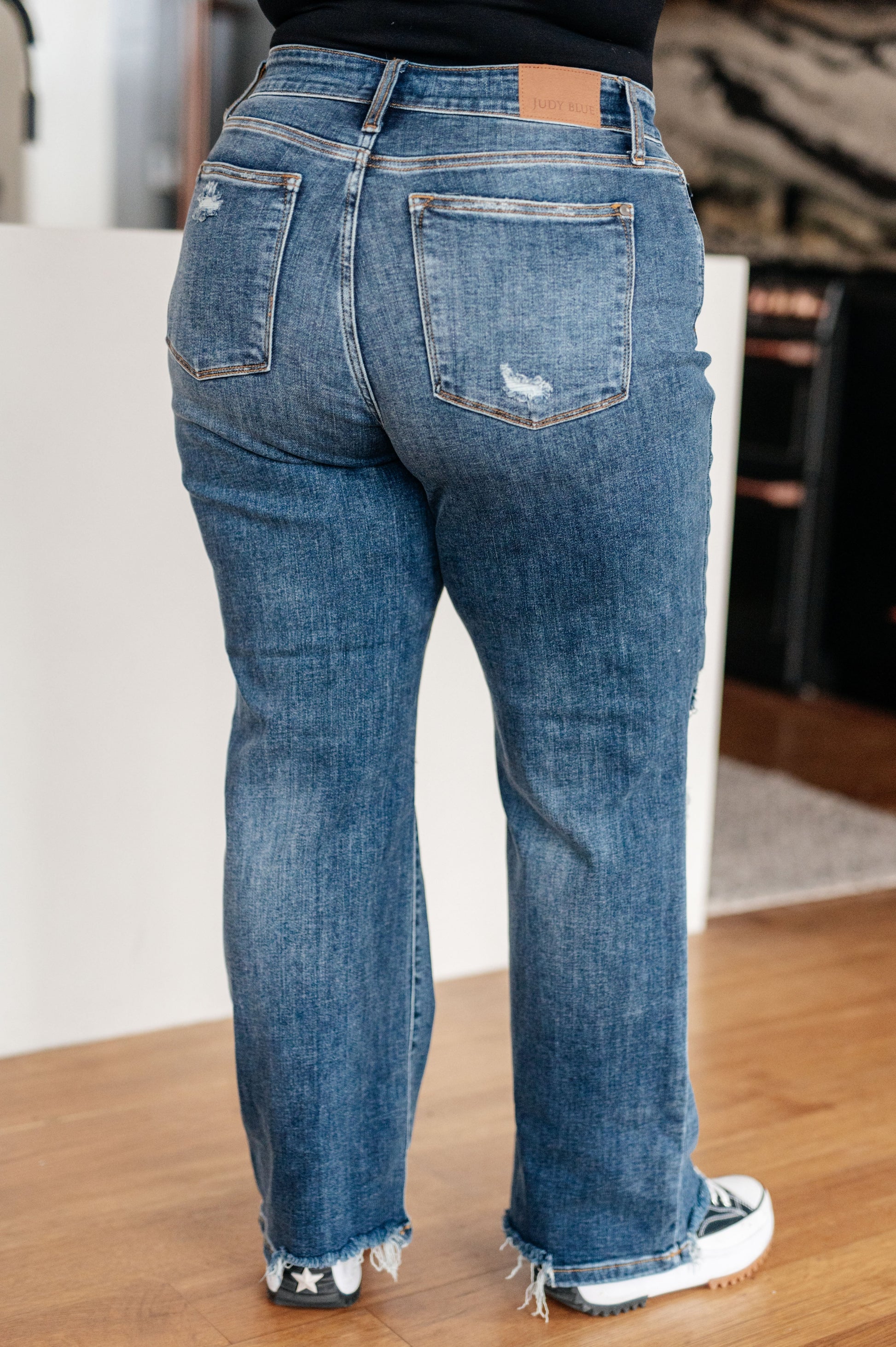 Judy Blue Throw It Back High Rise 90's Straight Leg Jeans   