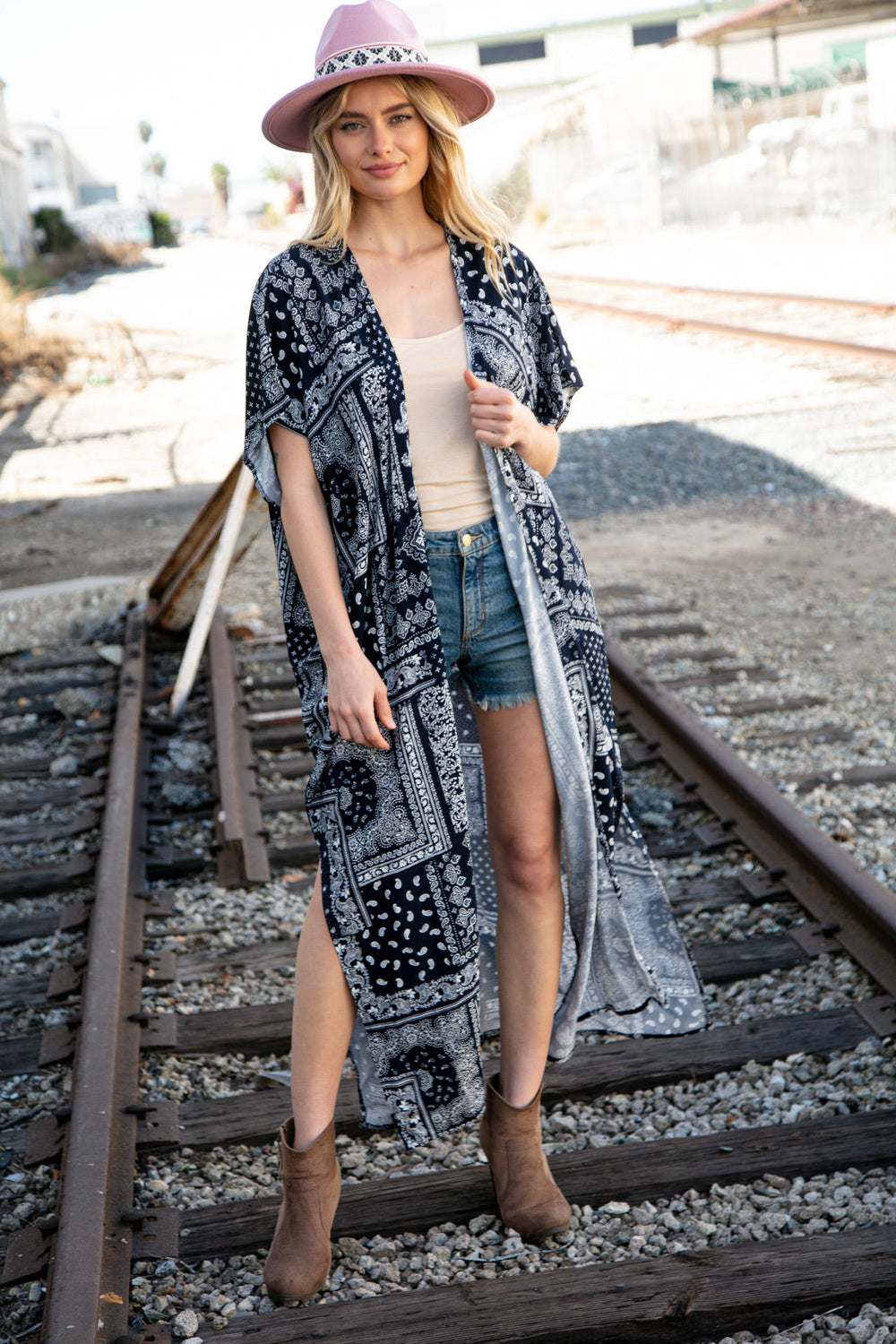That's So Boho Paisley Maxi Kimono