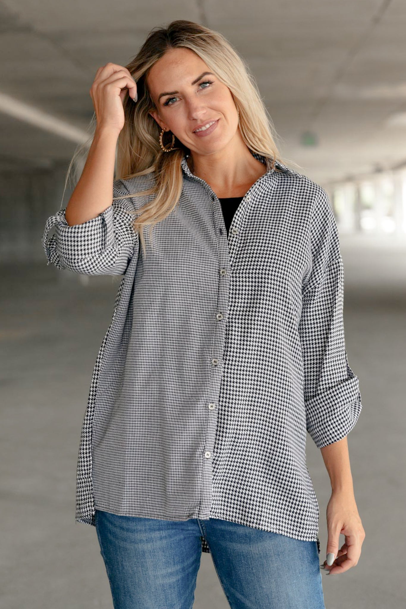 Mix it Up Houndstooth Button Up Top