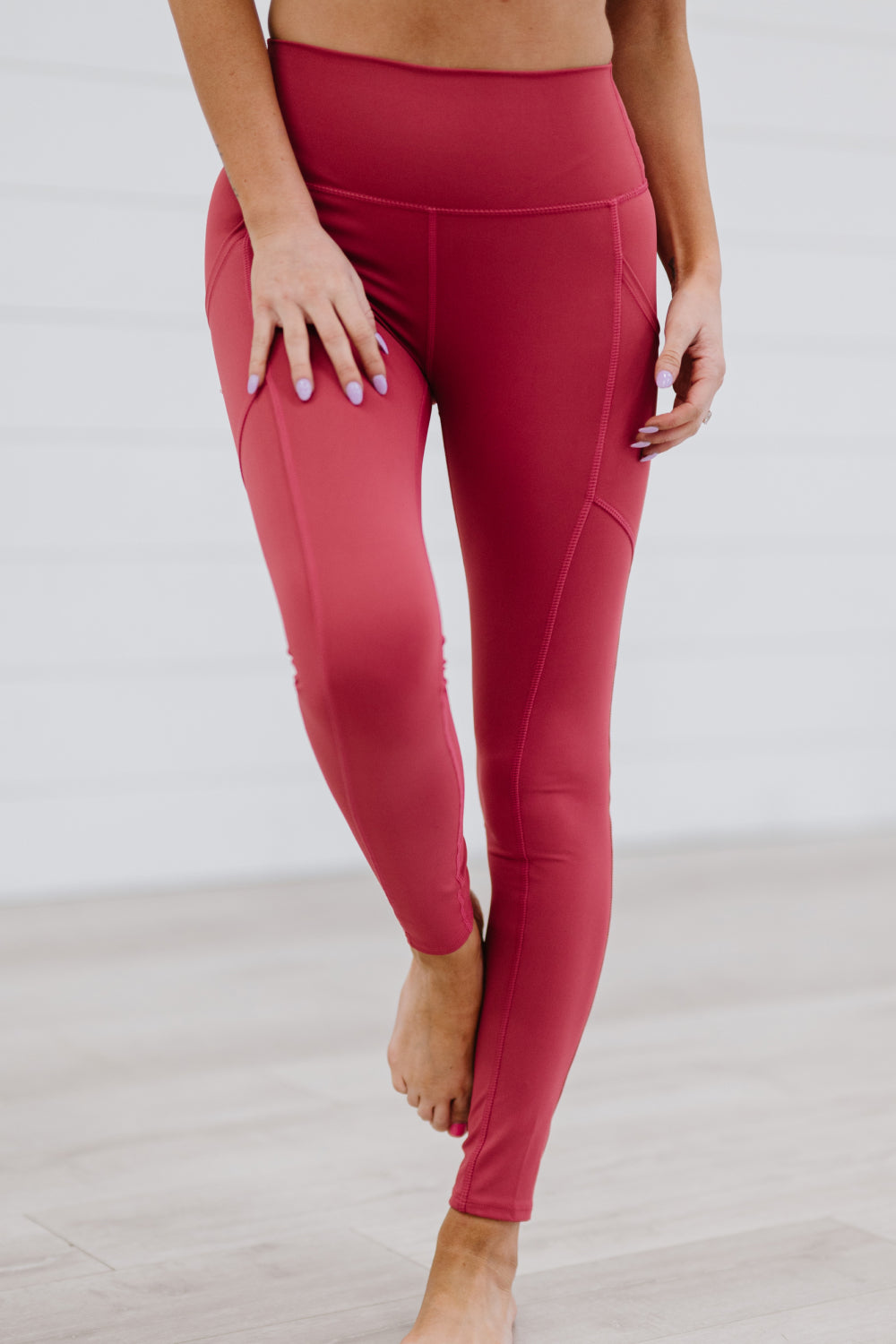 In Full Stride Athletic Leggings with Pockets in Rose