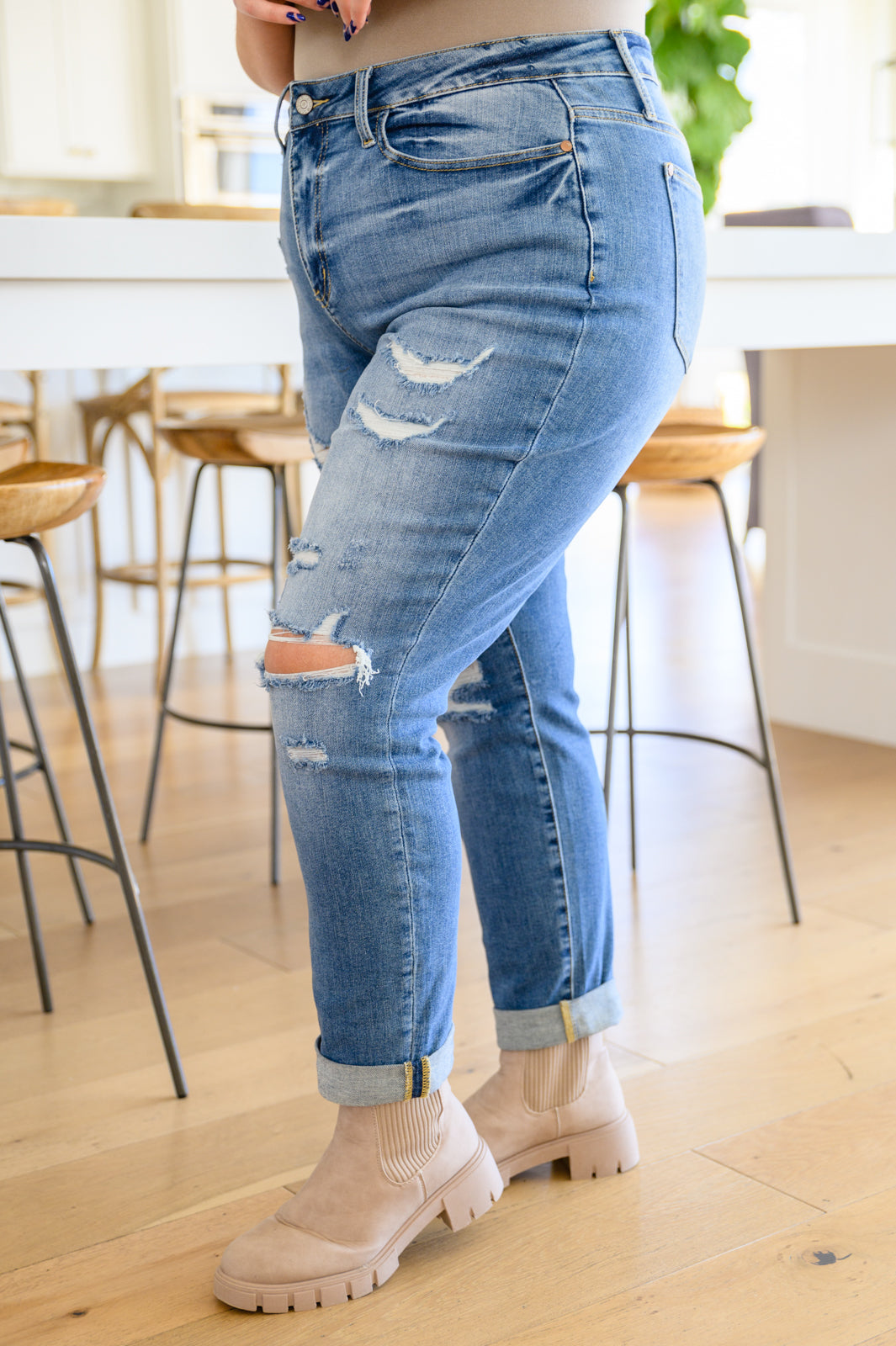Judy Blue Flaunt It High Waisted Destroyed Boyfriend Jeans