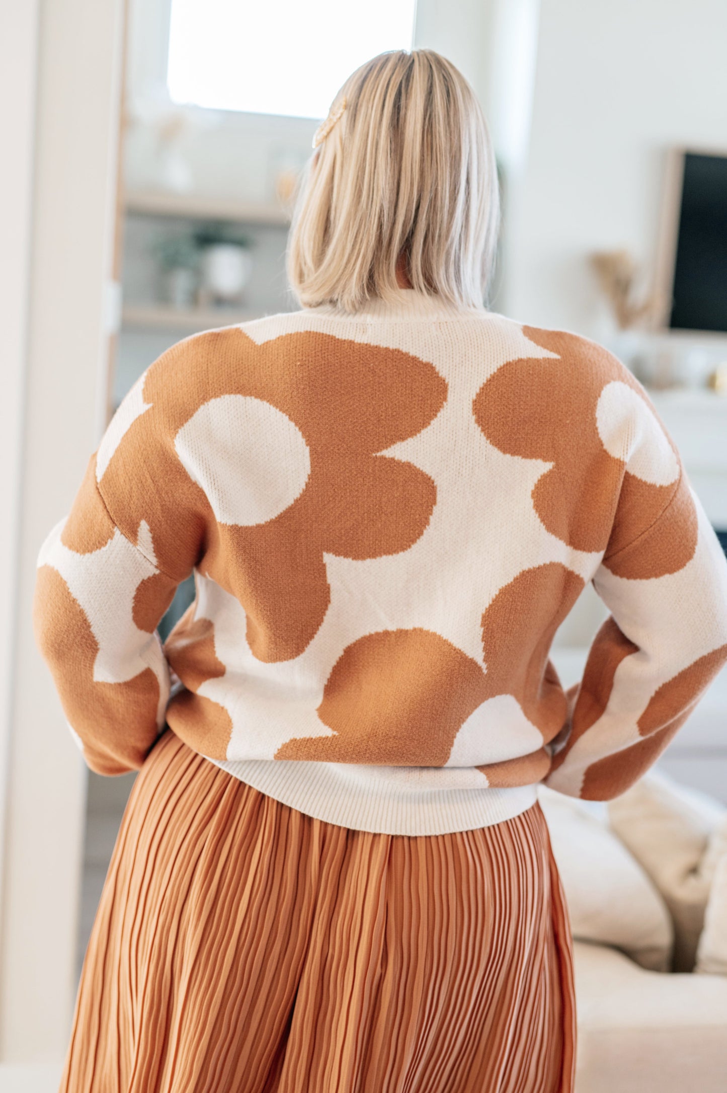 Coming Up Daisies Mod Floral Sweater