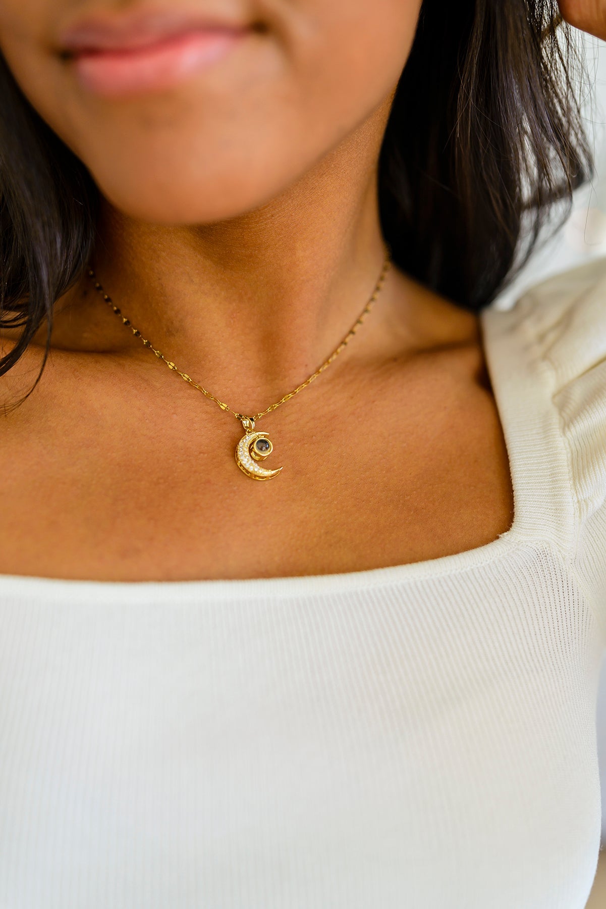 Celestial Chic Crescent Moon Necklace
