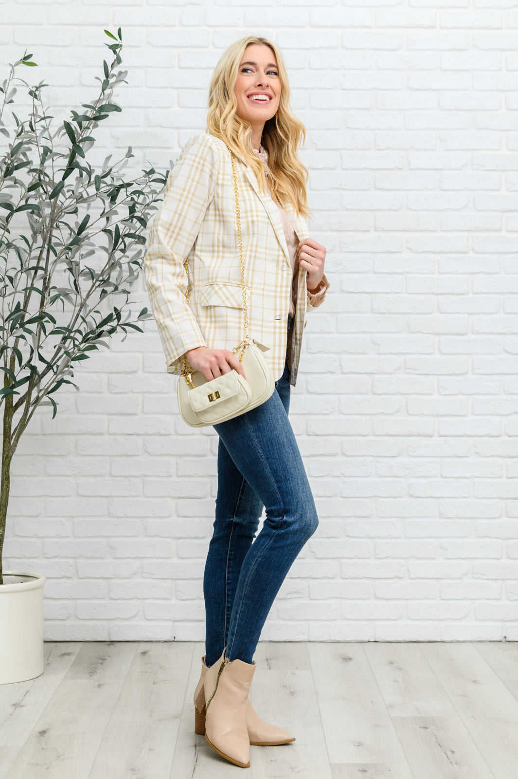 Judy Blue Hips Don't Lie Hi-Rise Button Fly Skinny Jeans