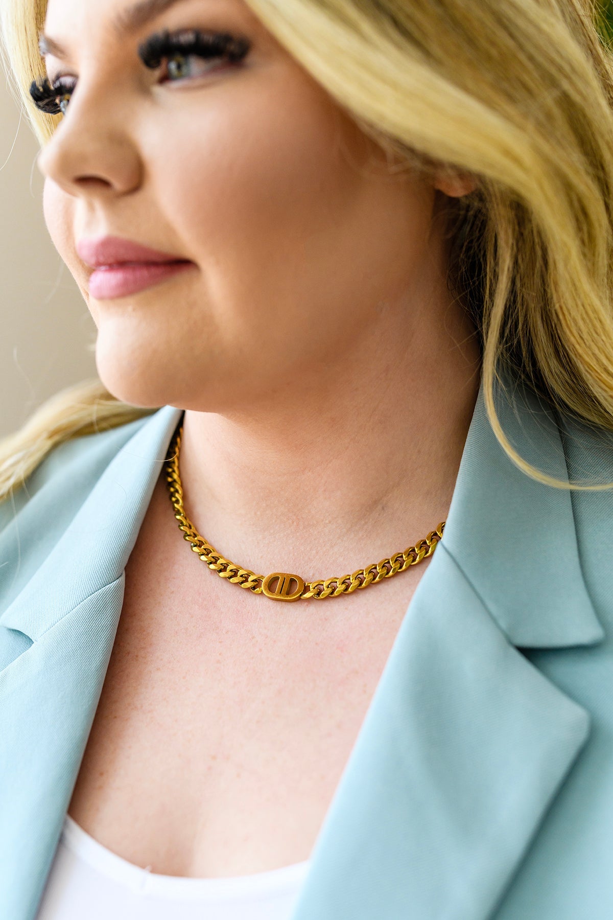 Chain Reaction Link Chain Choker Necklace Gold OS