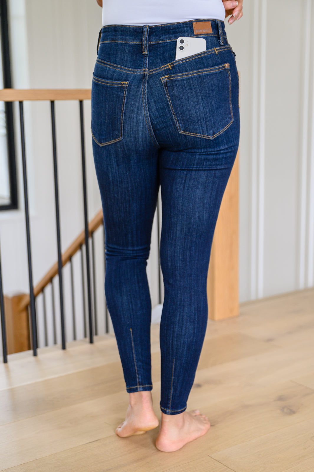 Judy Blue Call Me Back Skinny Jeans with Phone Pocket