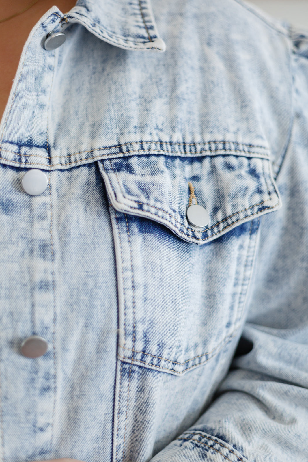 Tiffany Puff Sleeve Acid Wash Denim Jacket