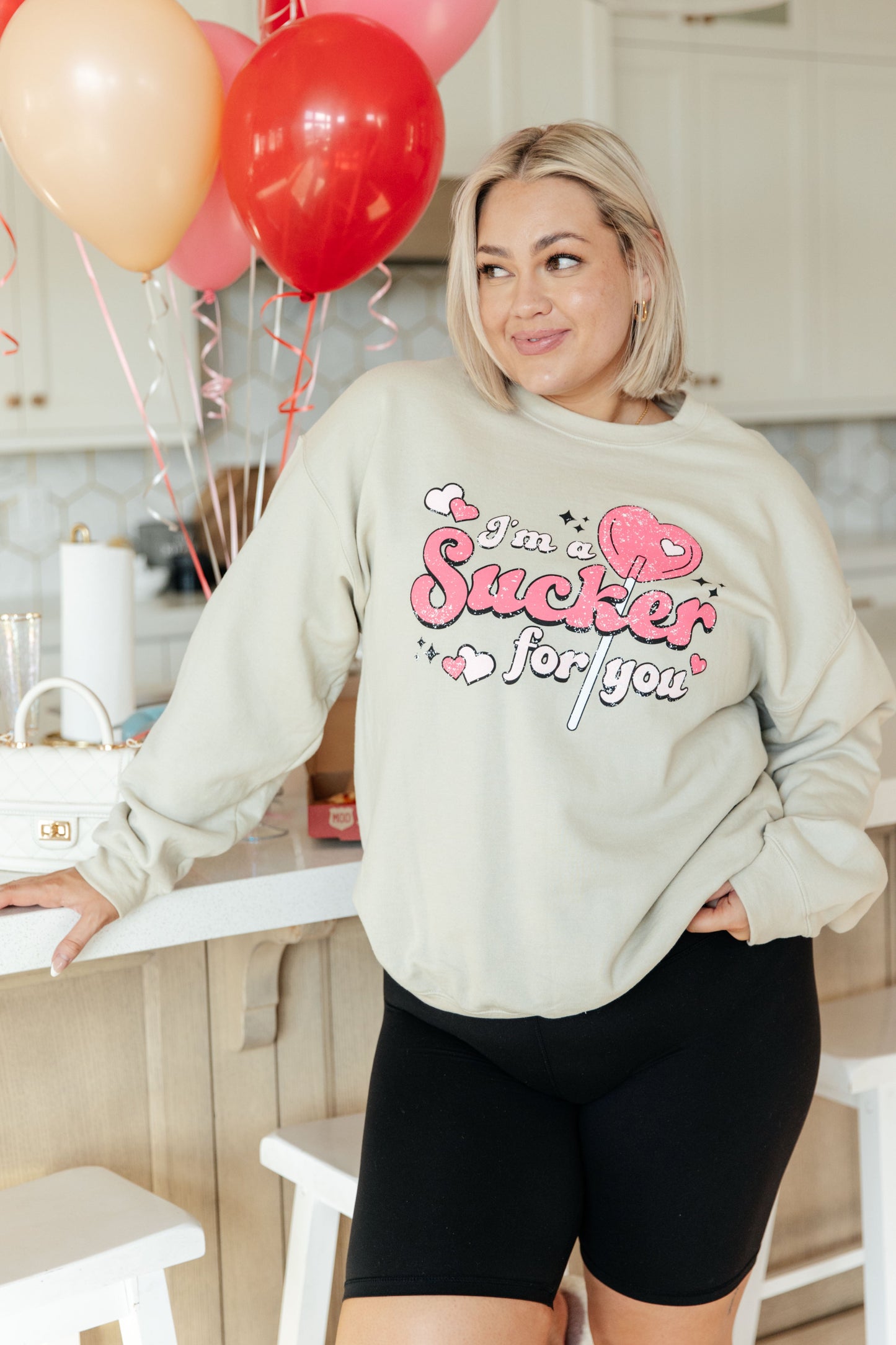 I'm A Sucker For You Valentine Pullover Graphic Sweatshirt Sand 2XL 