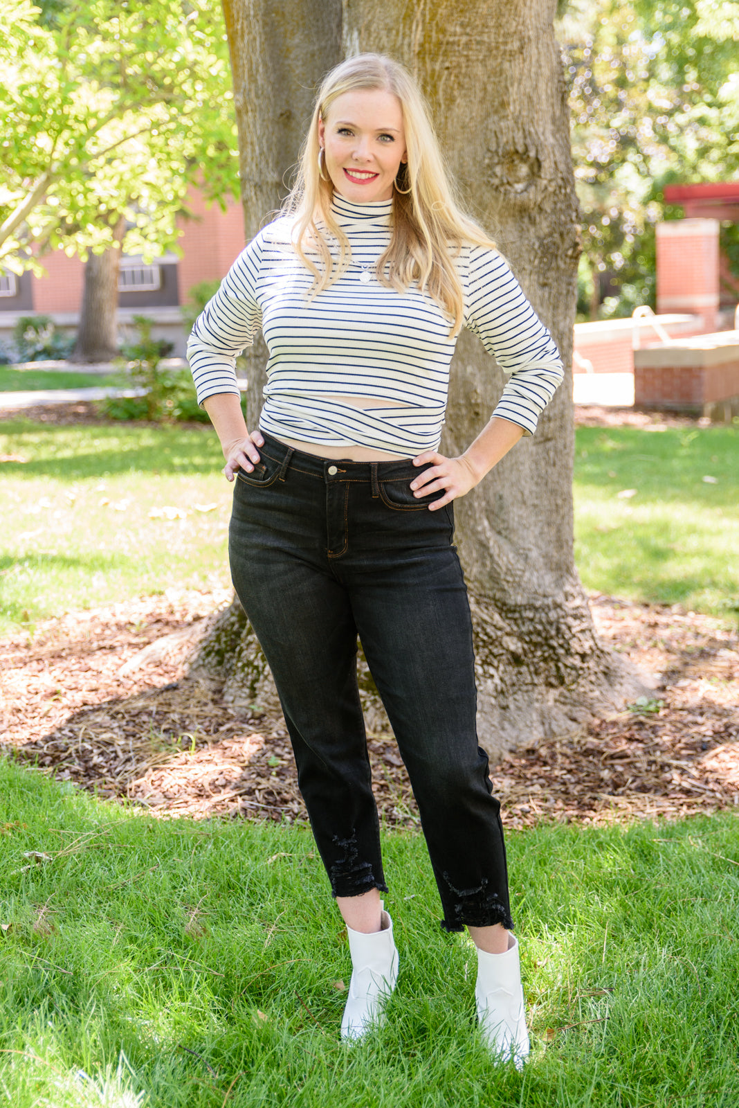 Judy Blue Kelley Destroyed Hem Crop Jeans