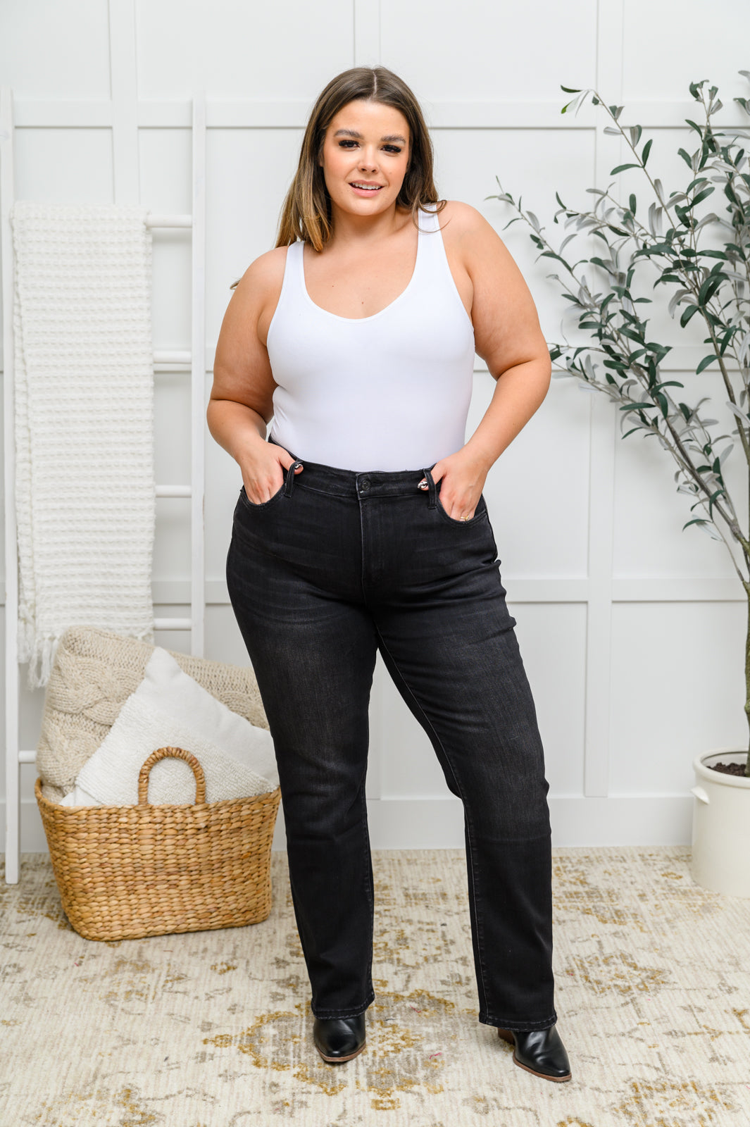 In the Night Mid Rise Straight Leg Jeans In Washed Black