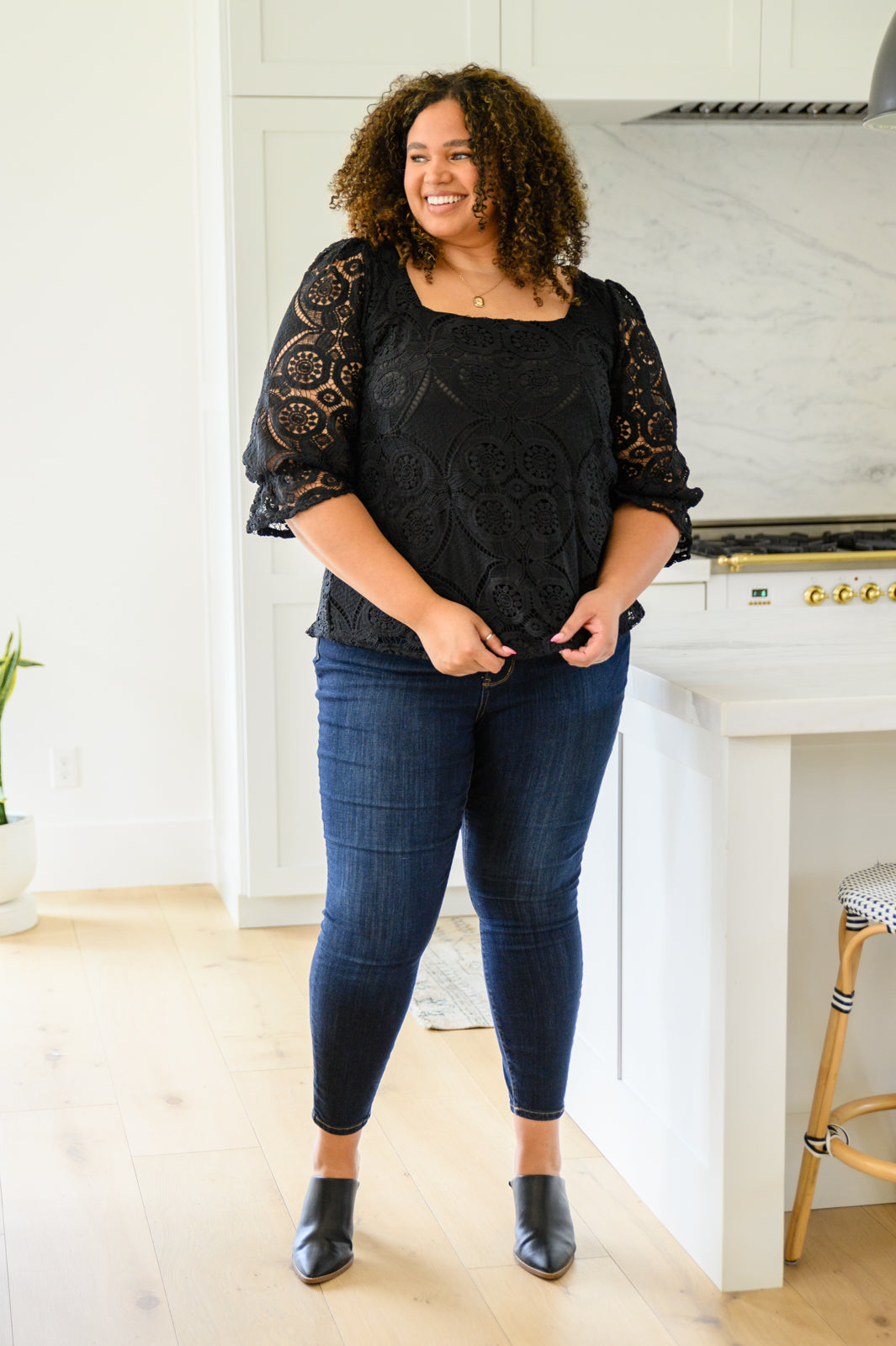 Place for Lace Blouse In Black