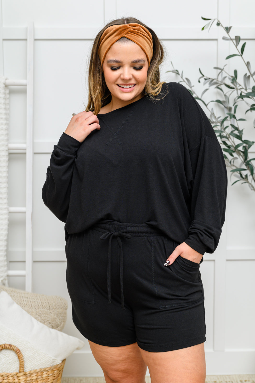 Stay Loungey Long Sleeve Soft Oversized Top & Shorts Set in Black