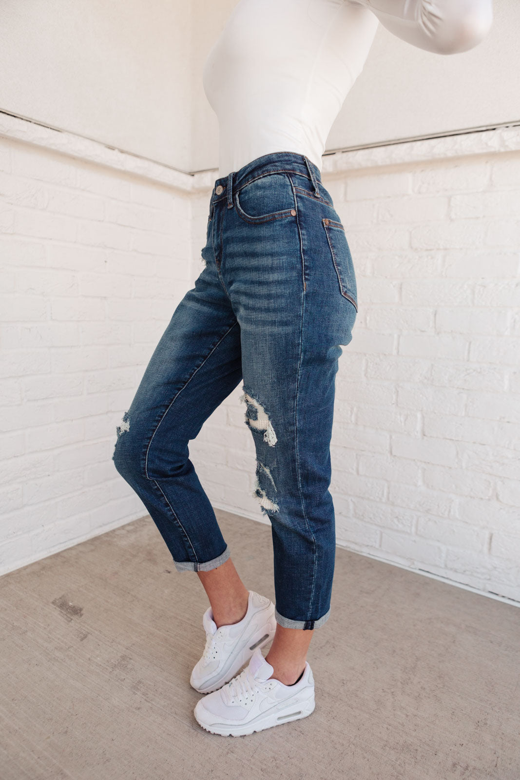 Judy Blue Cozy Up Mid-Rise Thermal Boyfriend Jeans