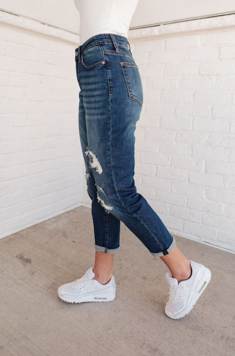 Judy Blue Cozy Up Mid-Rise Thermal Boyfriend Jeans