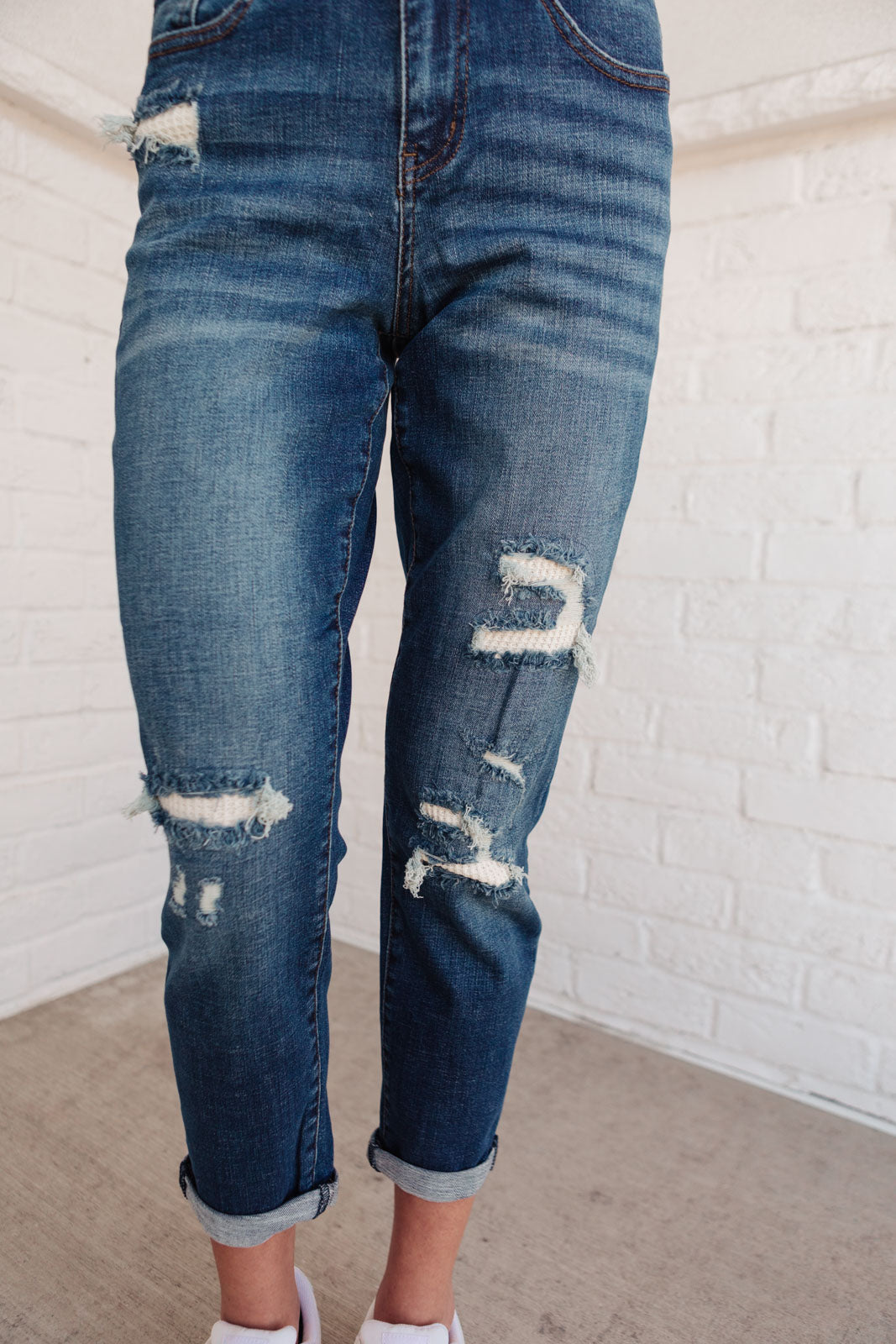 Judy Blue Cozy Up Mid-Rise Thermal Boyfriend Jeans