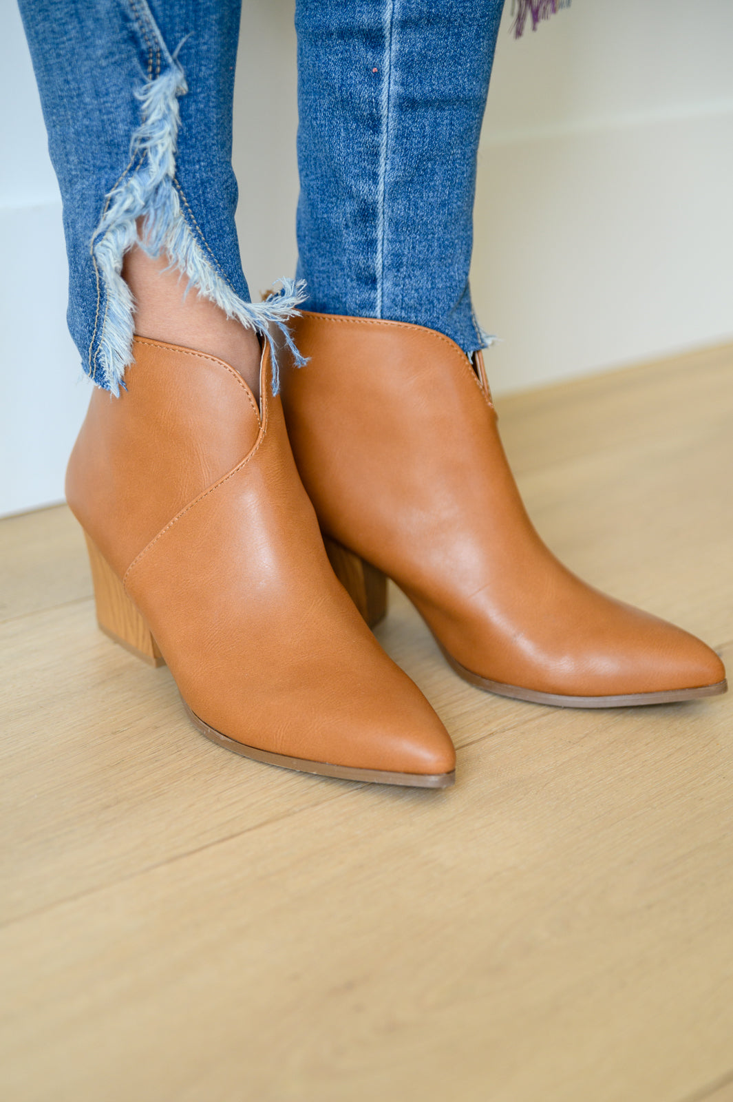 Don't Speak Notched Ankle Boots In Brown