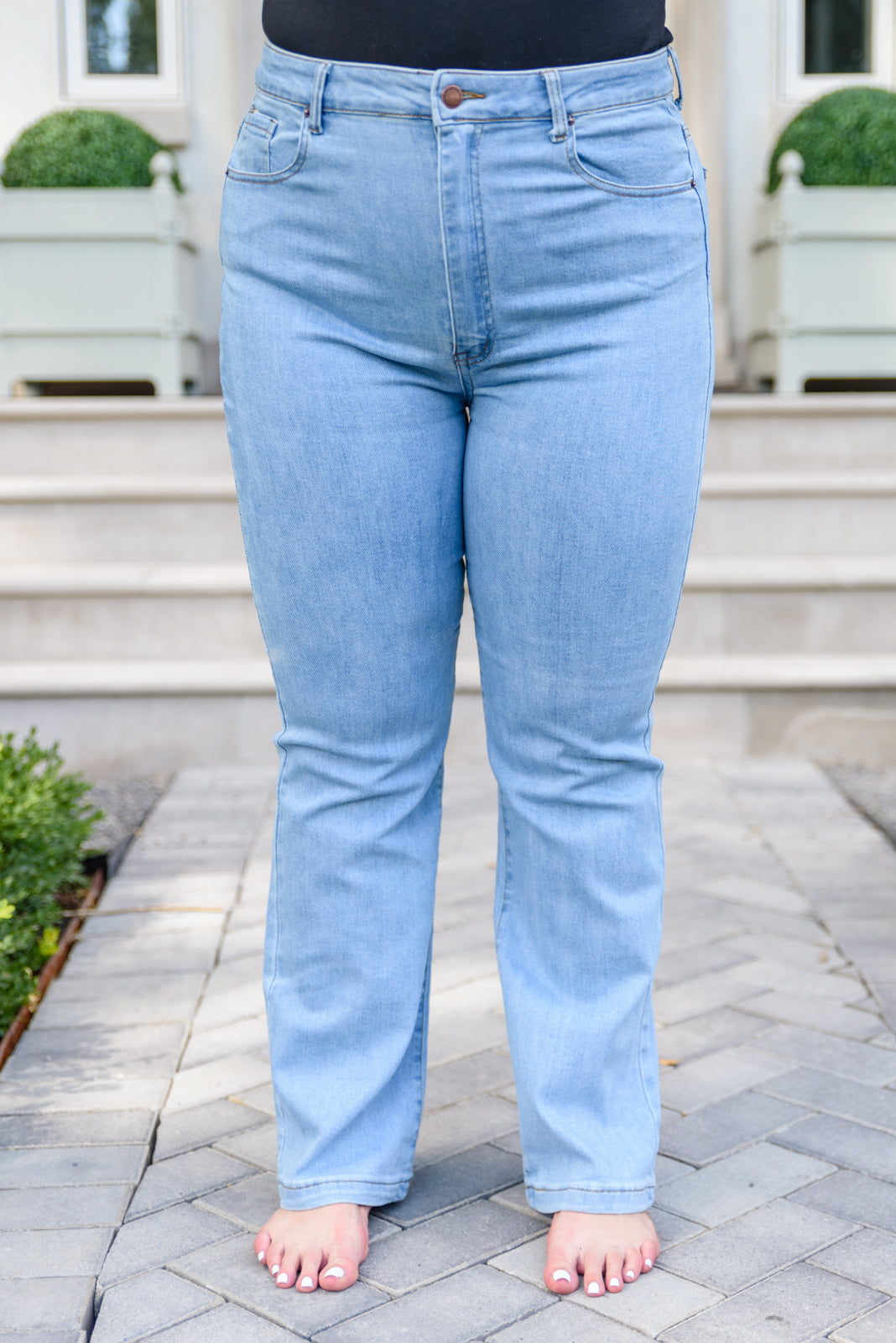 Back to the 90s Straight Leg Jeans 1XL Light Wash