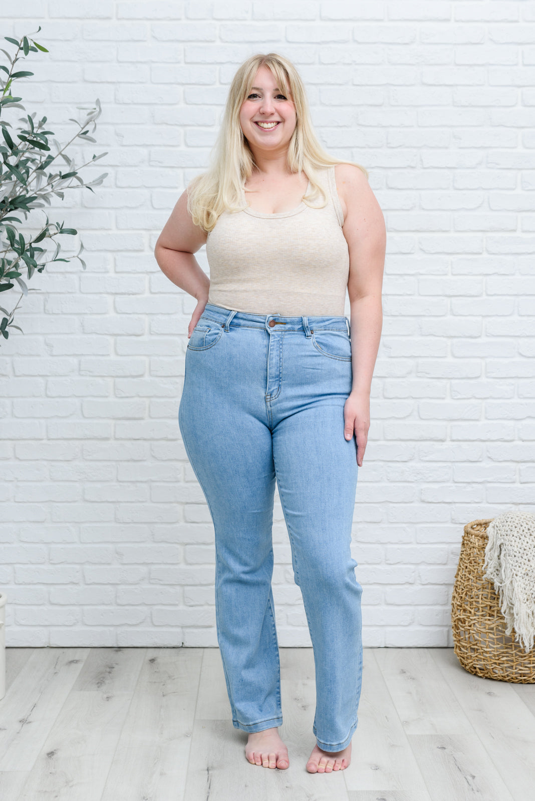 Back to the 90s Straight Leg Jeans