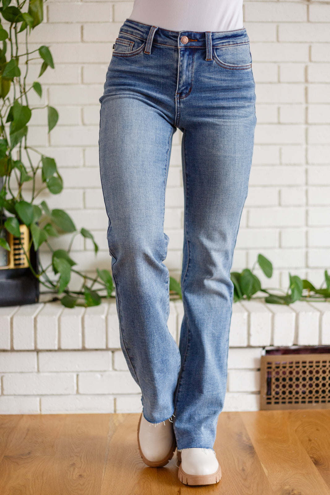 Judy Blue Tried and True Raw Hem Bootcut Jeans Medium Wash 0/24