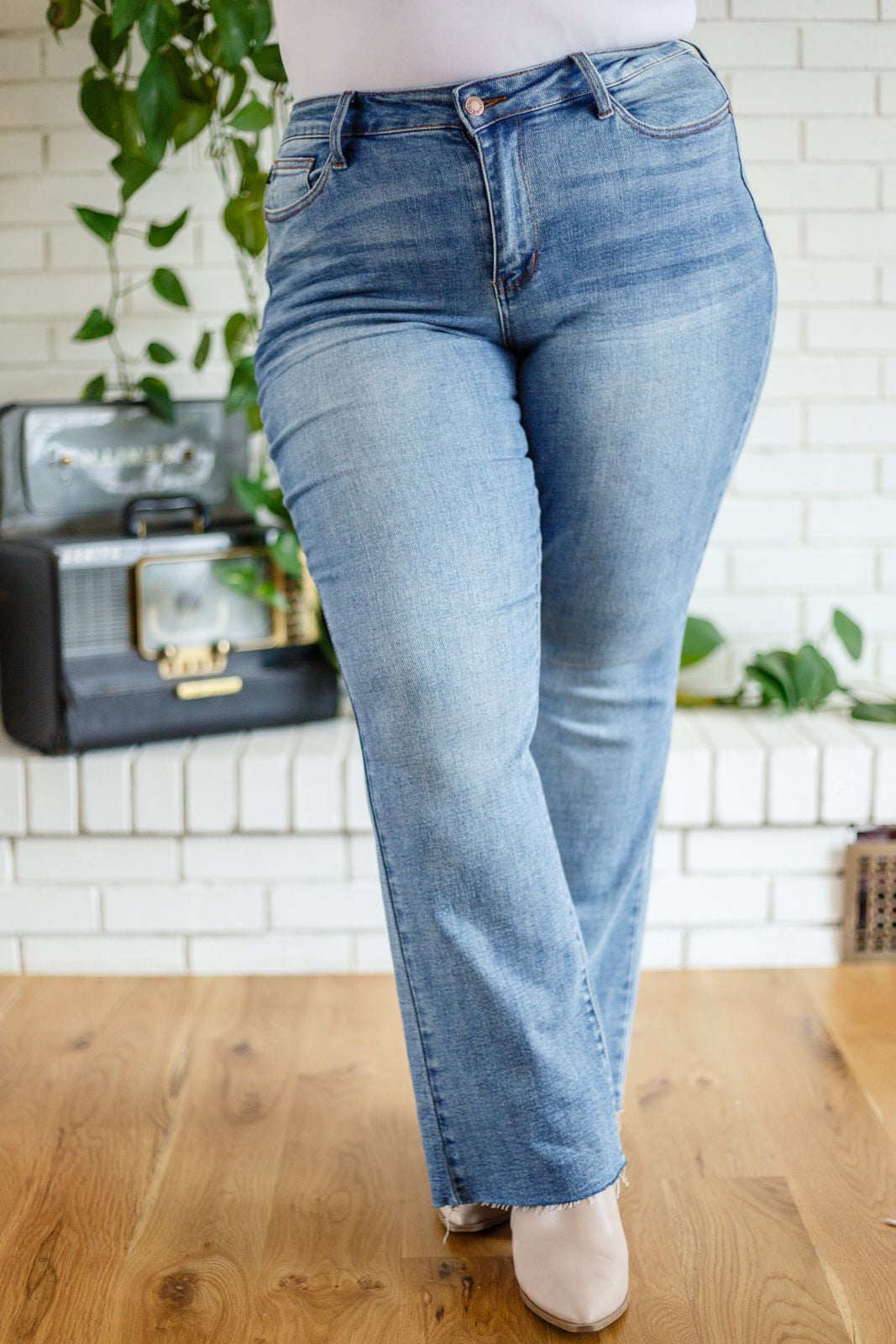 Judy Blue Tried and True Raw Hem Bootcut Jeans Medium Wash 14W