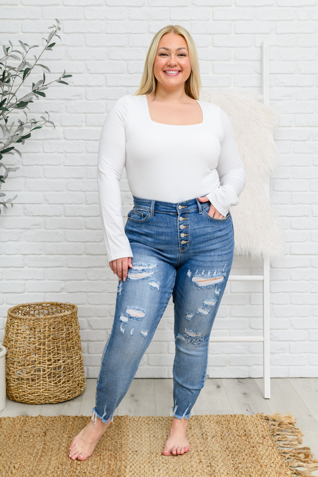 Judy Blue Rip It Up Destroyed Button Fly Skinny Jeans