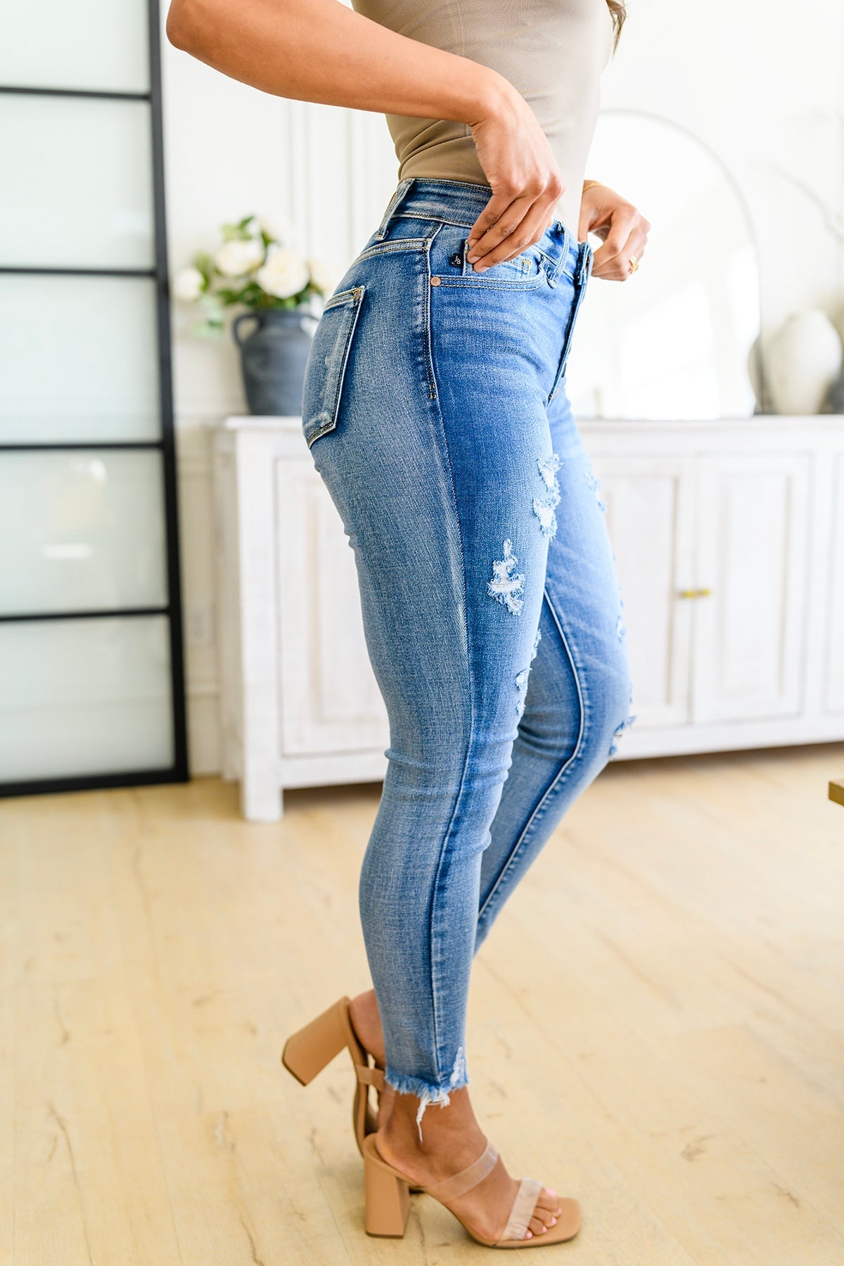 Judy Blue Rip It Up Destroyed Button Fly Skinny Jeans
