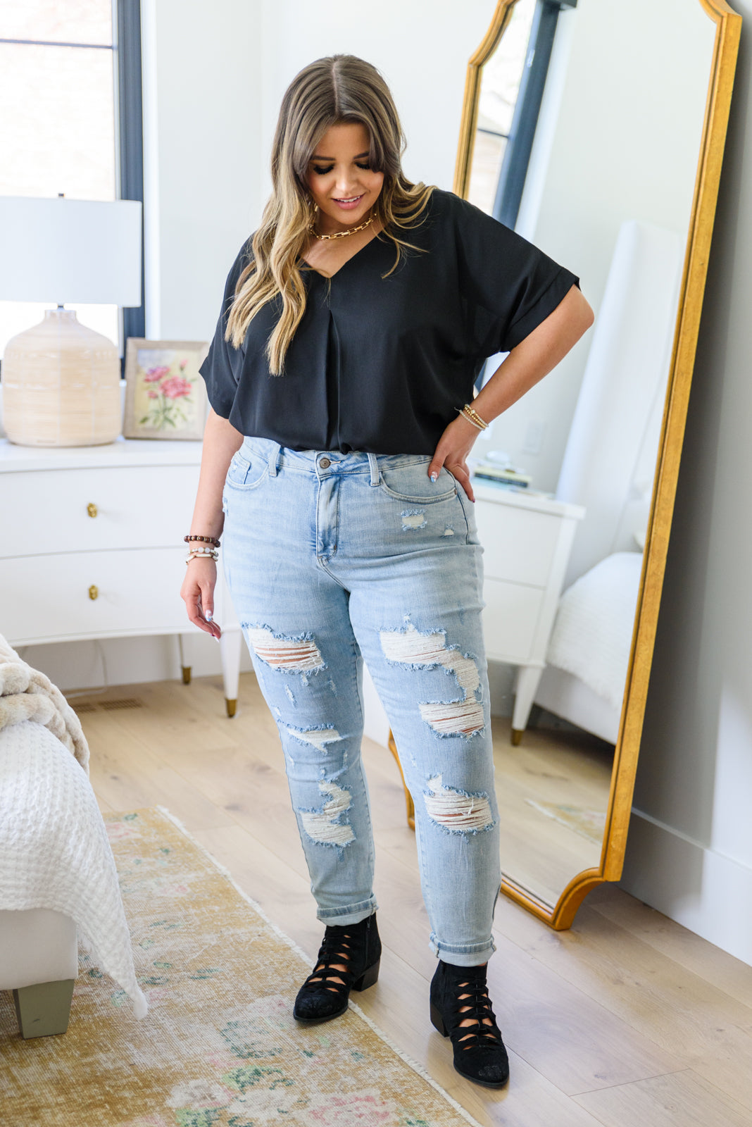 Judy Blue No Limits Destroyed Tummy Control Skinny Jeans