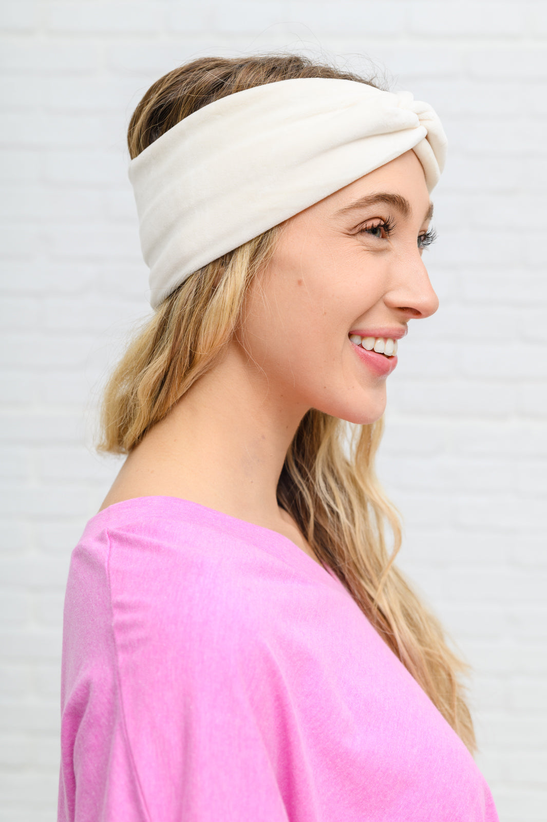 Keep it Twisted Velvet Twist Headband In Ivory