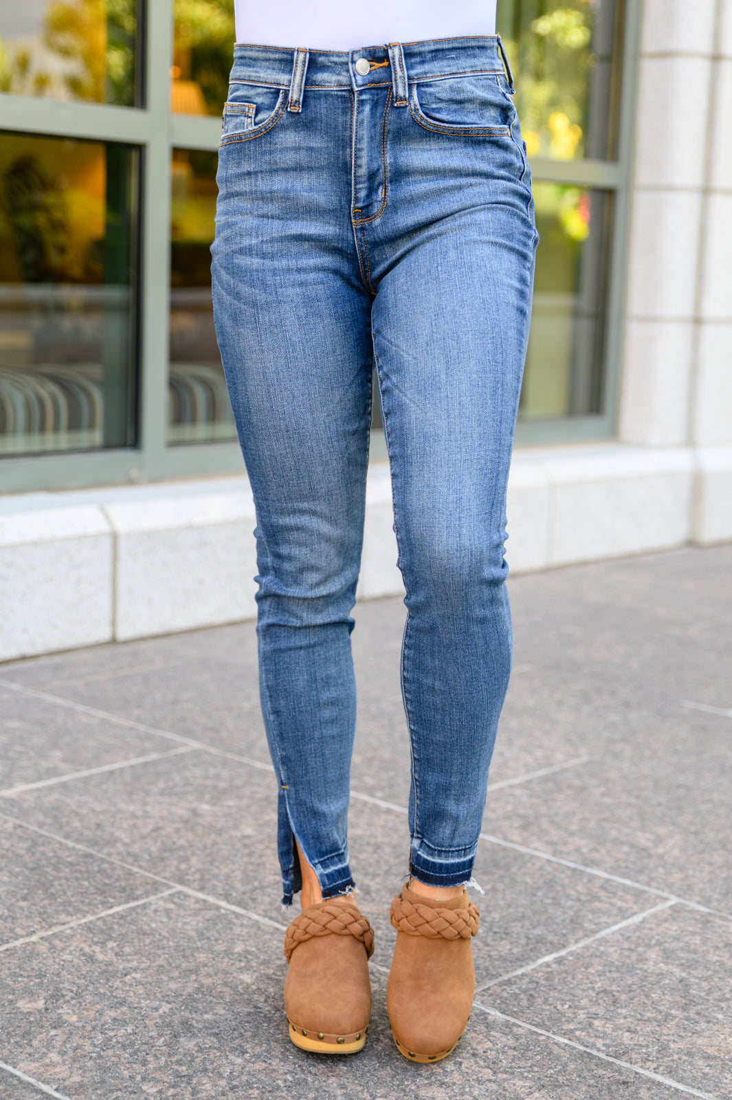 Judy Blue Catch and Release Side Slit Skinny Jeans Medium Wash 0/24