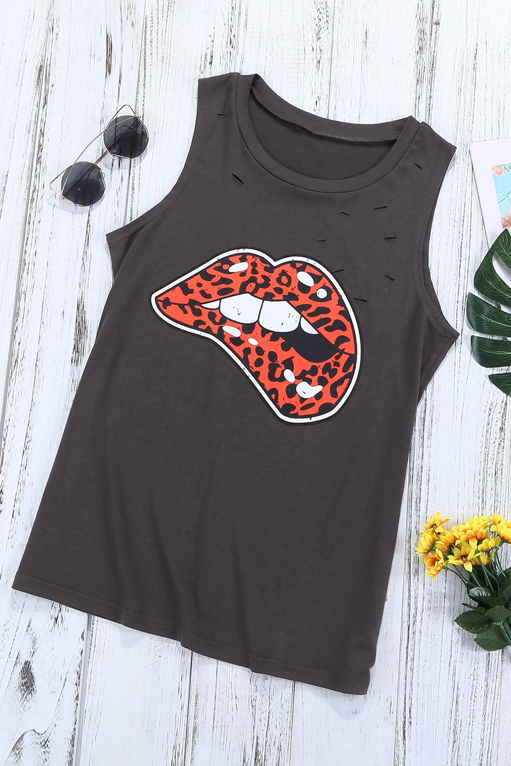 Lips Don't Lie Graphic Tank   
