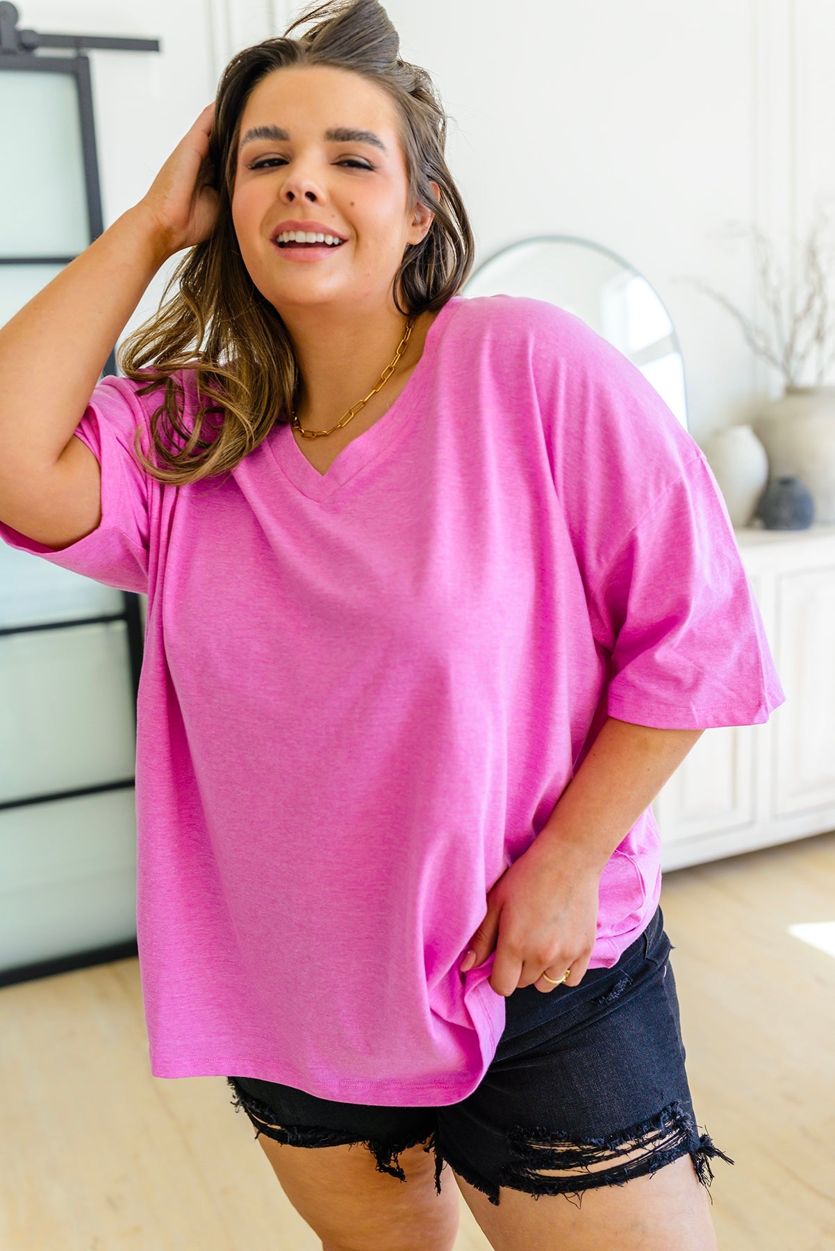 Boxy V Neck Boyfriend Tee In Pink   