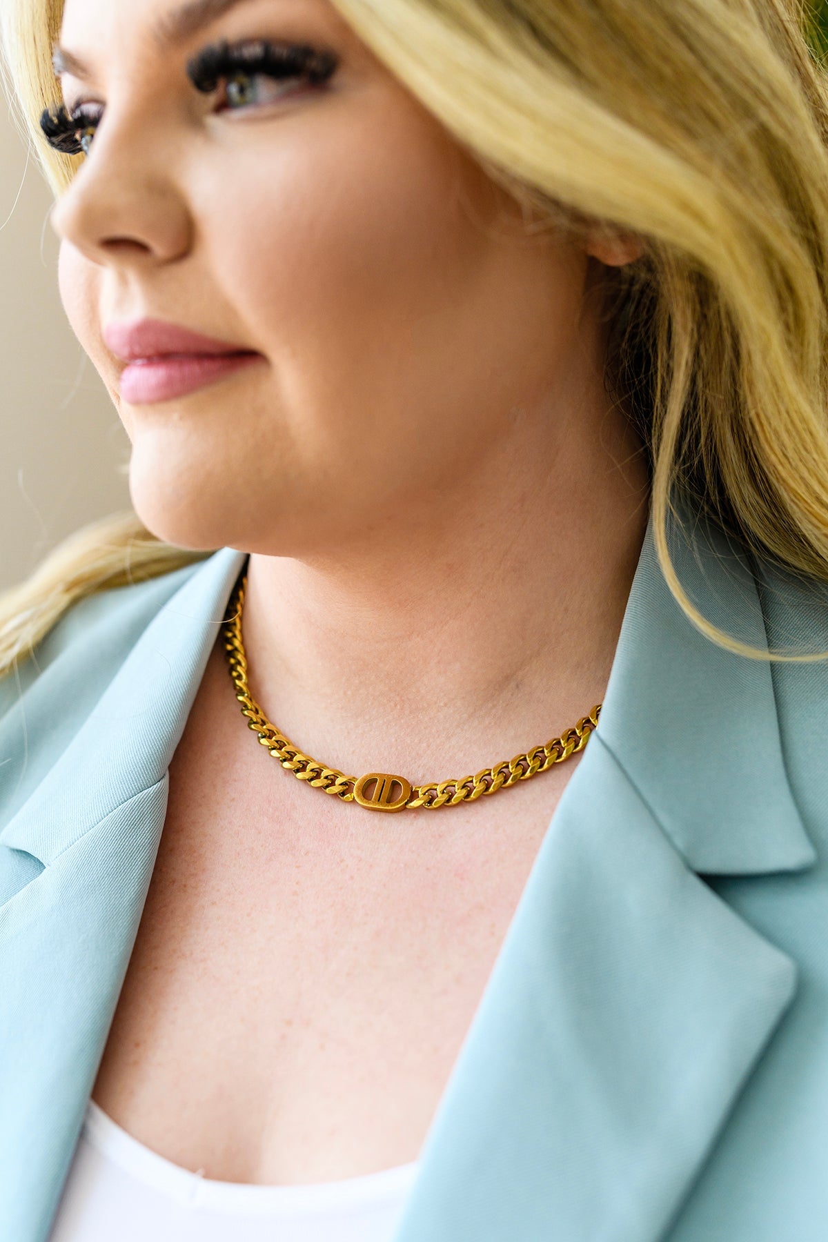 Chain Reaction Link Chain Choker Necklace Gold OS 
