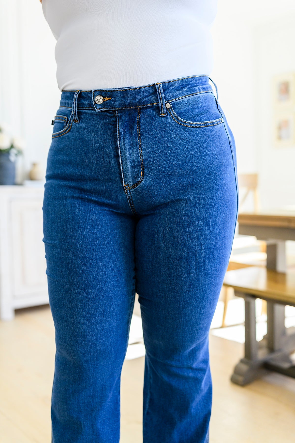 Judy Blue Holding On Tight High Rise Tummy Control Flared Jeans   