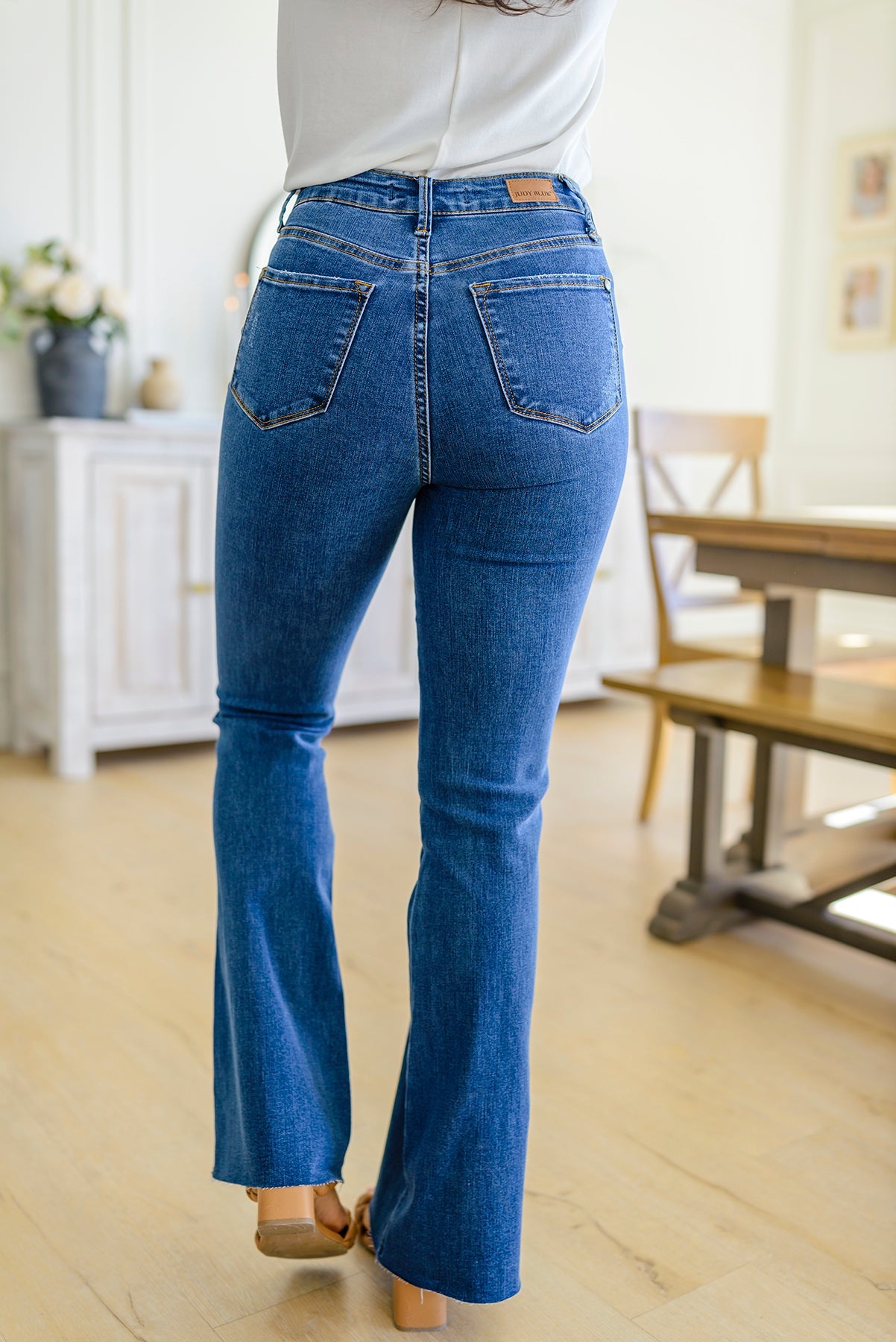 Judy Blue Holding On Tight High Rise Tummy Control Flared Jeans   