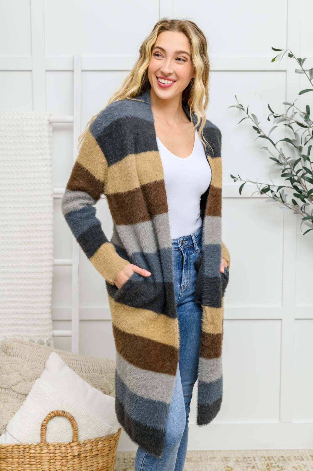 Feeling the Day Fuzzy Longline Cardigan In Blue & Cocoa   