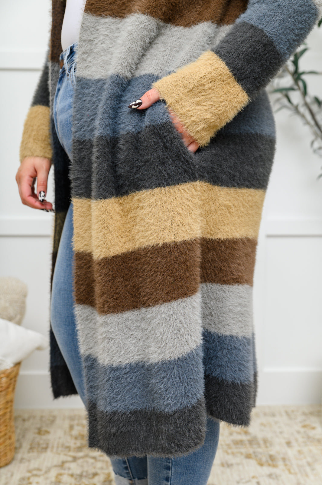 Feeling the Day Fuzzy Longline Cardigan In Blue & Cocoa   