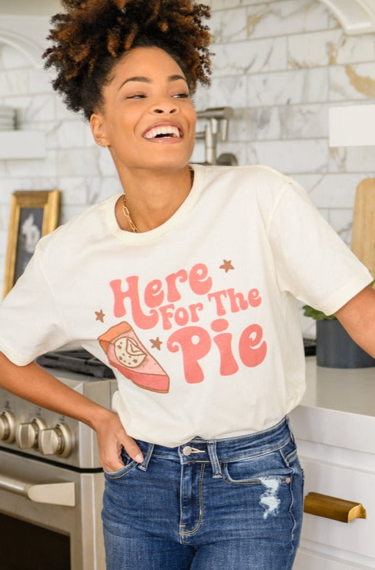 Here For The Pie Graphic Tee Cream S 