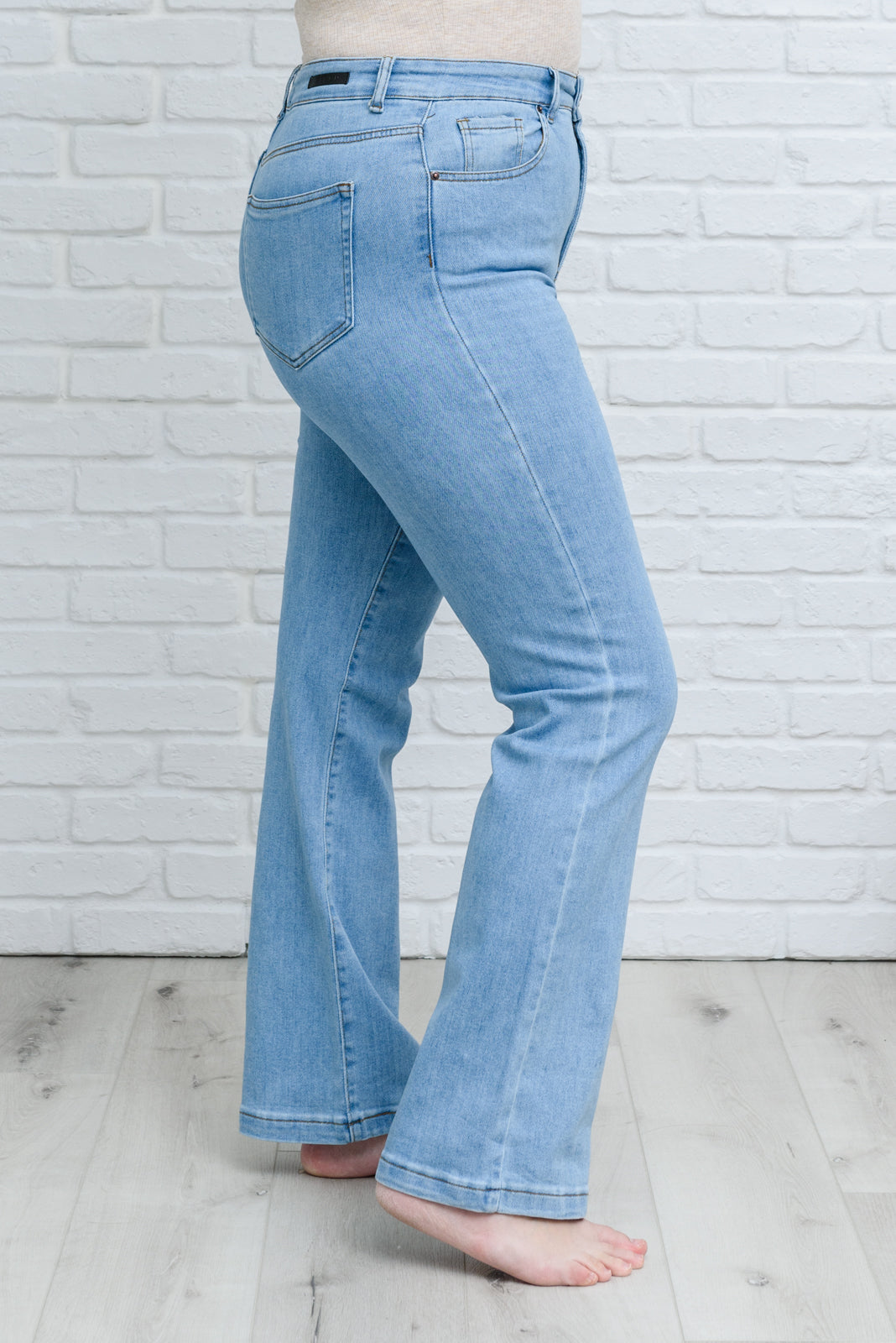 Back to the 90s Straight Leg Jeans   