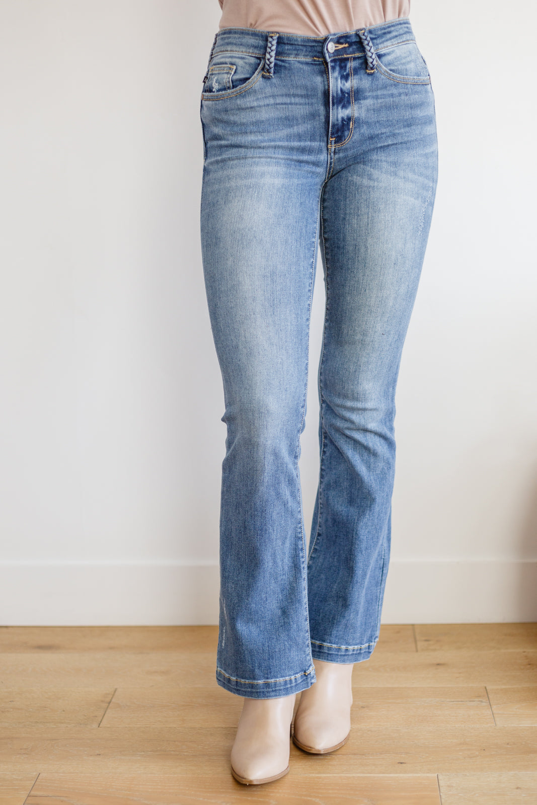 Judy Blue Rapunzel Braided Belt Loop Mid Rise Jeans 0/24 Medium Wash 